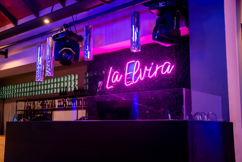 La_Elvira2